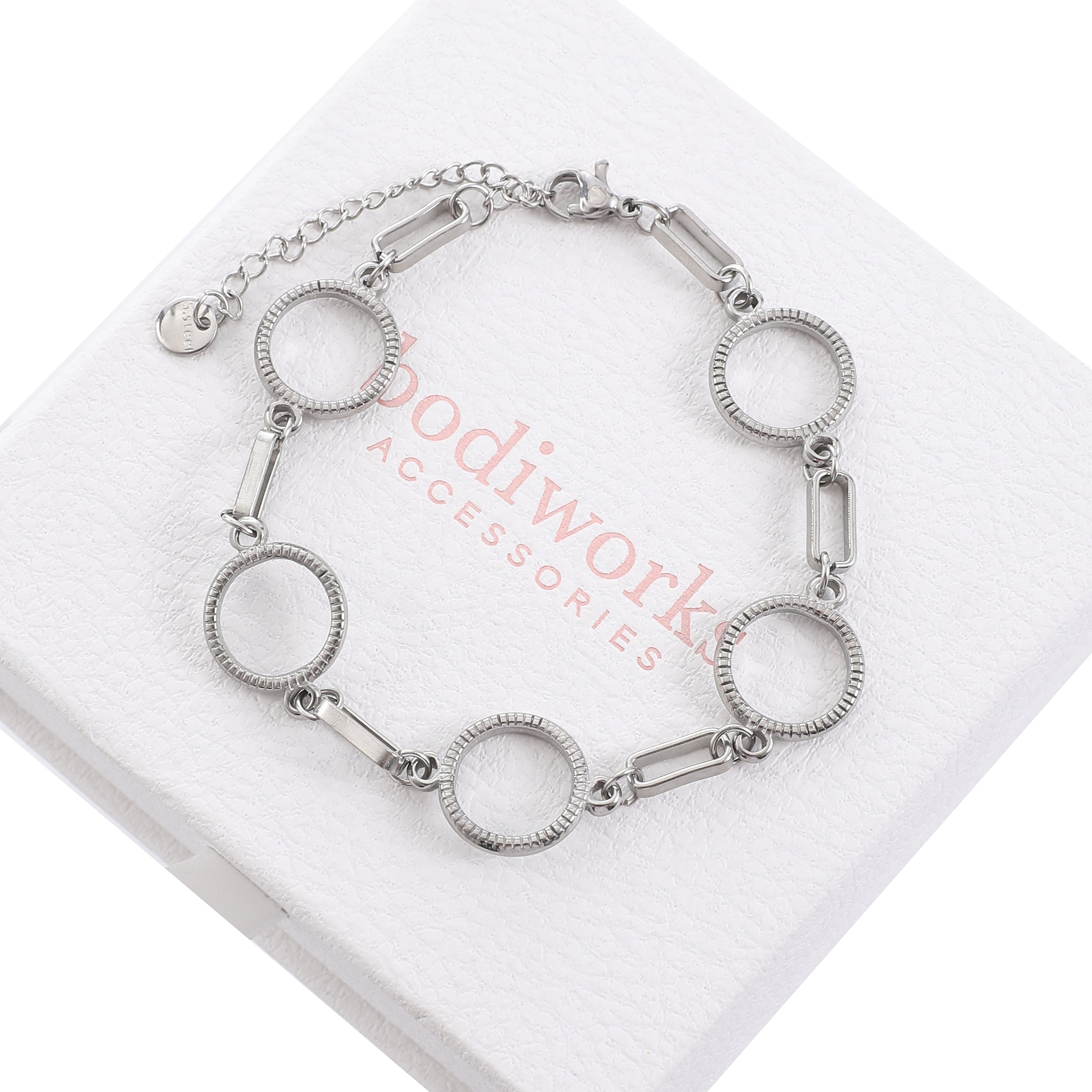 Silver Circle Link Bracelet